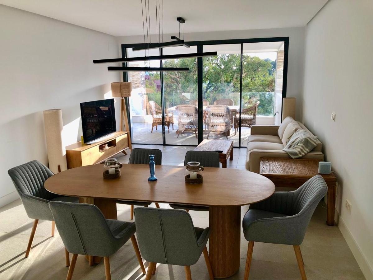 Modern Apartment In Front Of Cabopino Golf 马尔韦利亚 外观 照片
